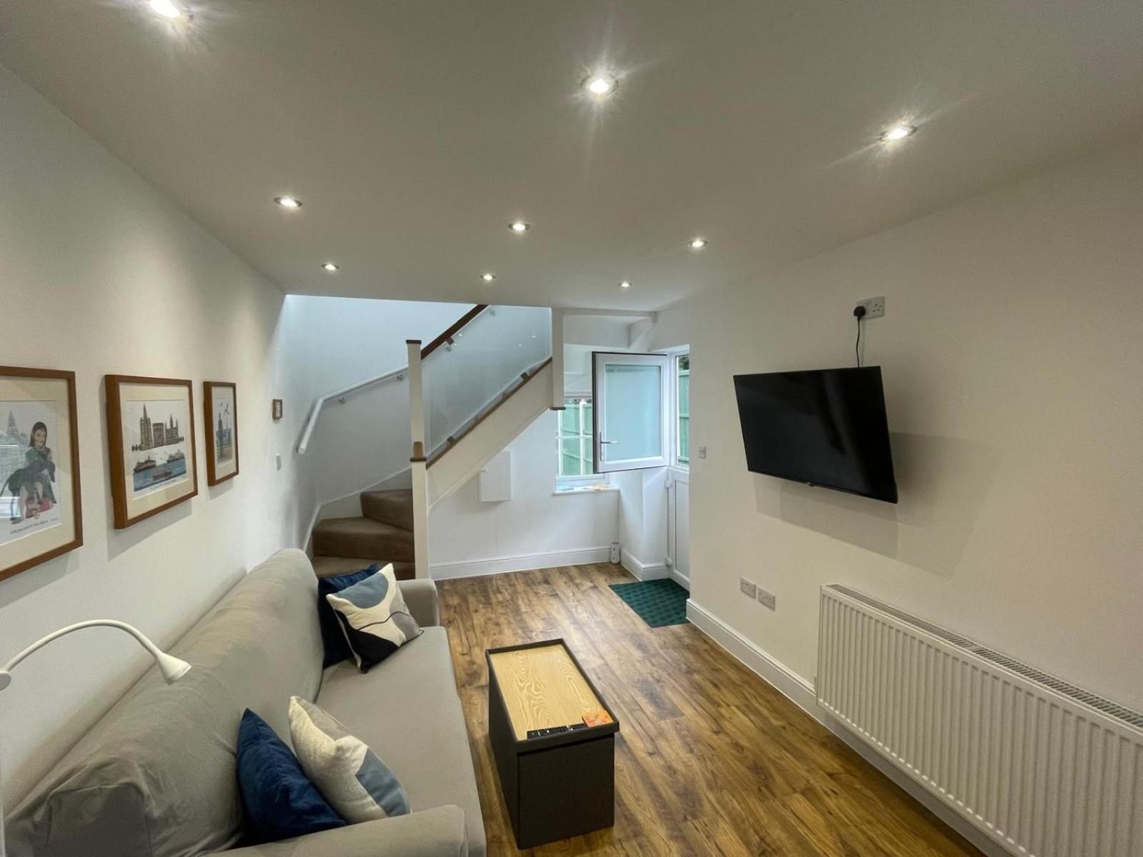 버컨헤드 The Upton Coach House 빌라 외부 사진